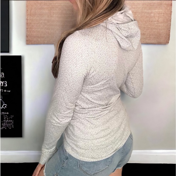 Athleta Flurry Balaclava Hoodie size XS long sleeve activewear top - Picture 2 of 4